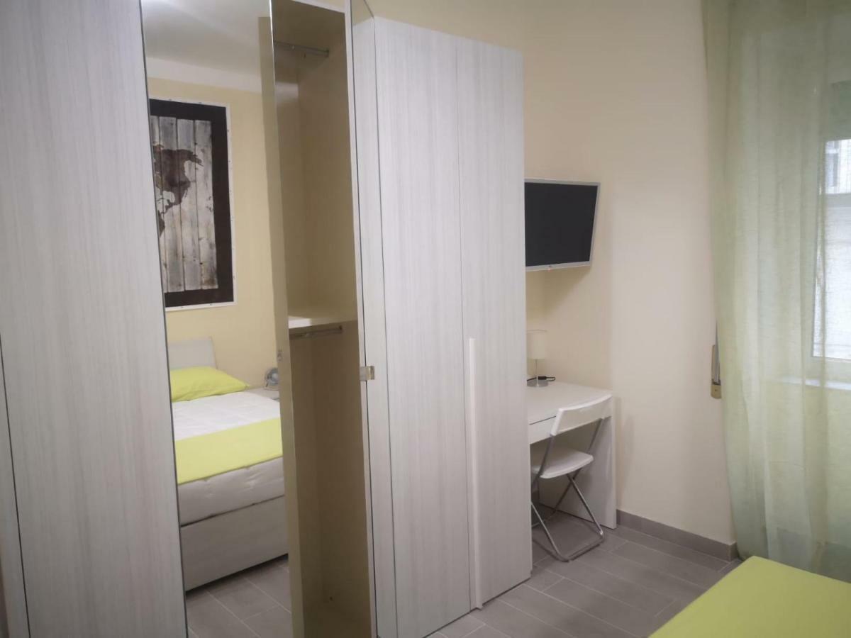 Le Dimore Di Emilia Naples Luaran gambar